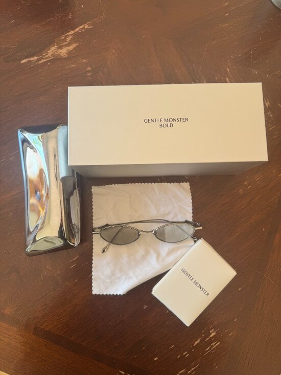 Gentle Monster Eden Sunglasses — NWT main image 5